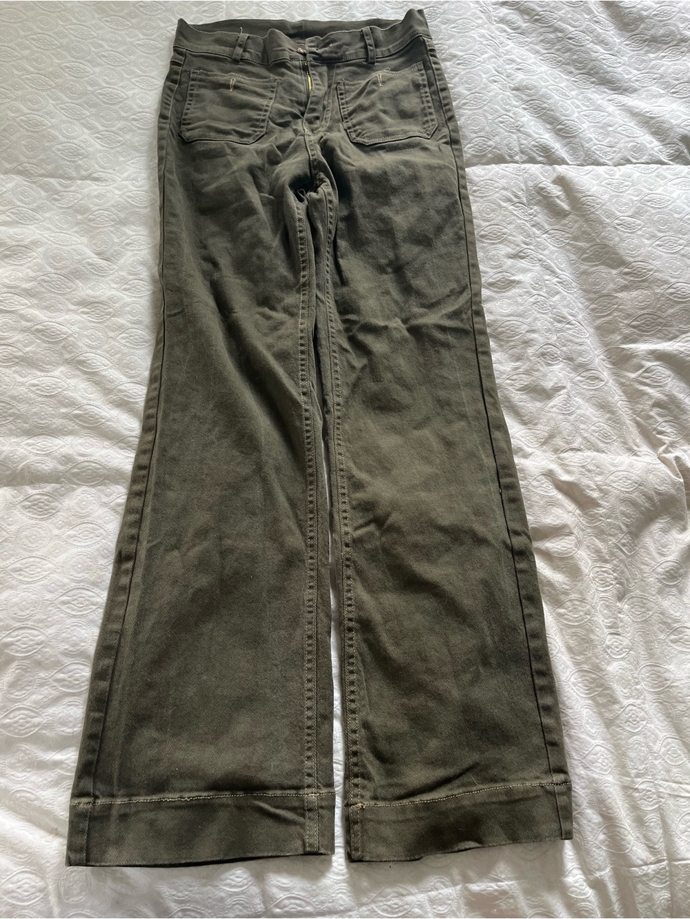 Women’s Olive Green Straight-Leg Pants
